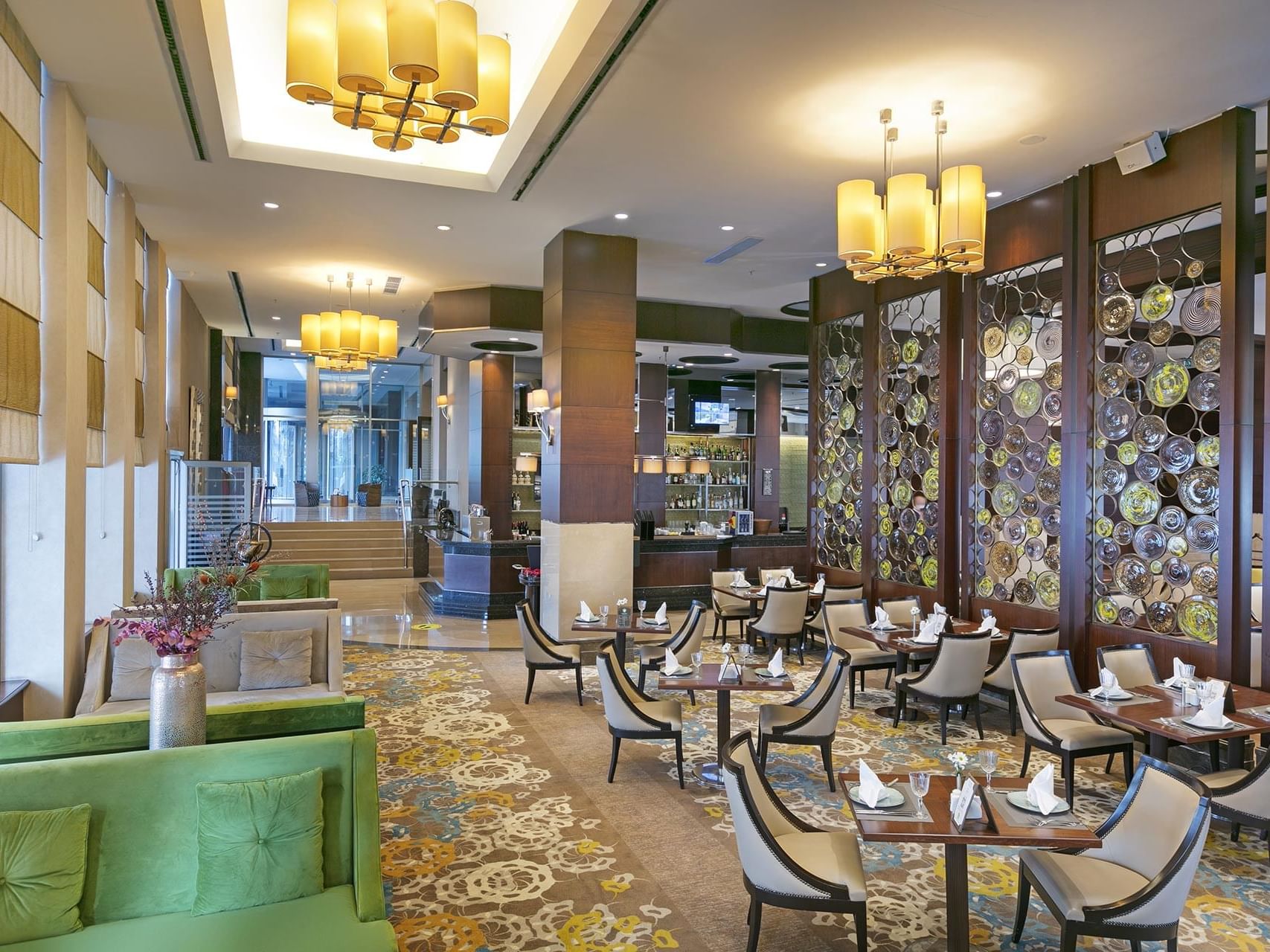 Interior of the dining area in Titanic Coffee at Titanic Business Kartal